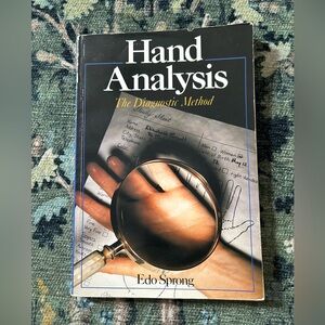 Hand Analysis: The Diagnostic Method